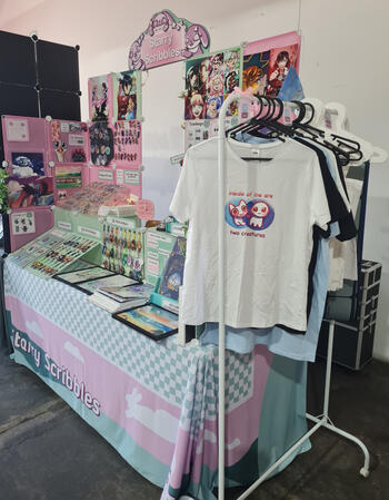 Table display side